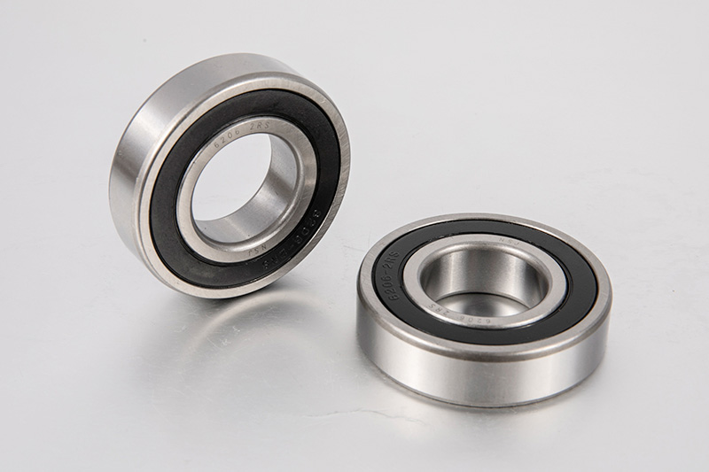 What are the advantages and applications of Insert Bearing